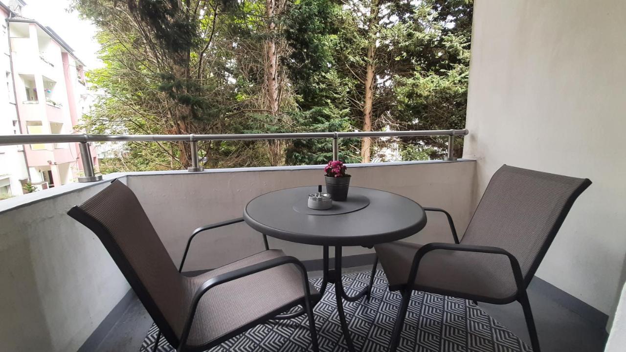 Gockel Homes 1 - Zentral Mit Balkon & Netflix Эссен Экстерьер фото