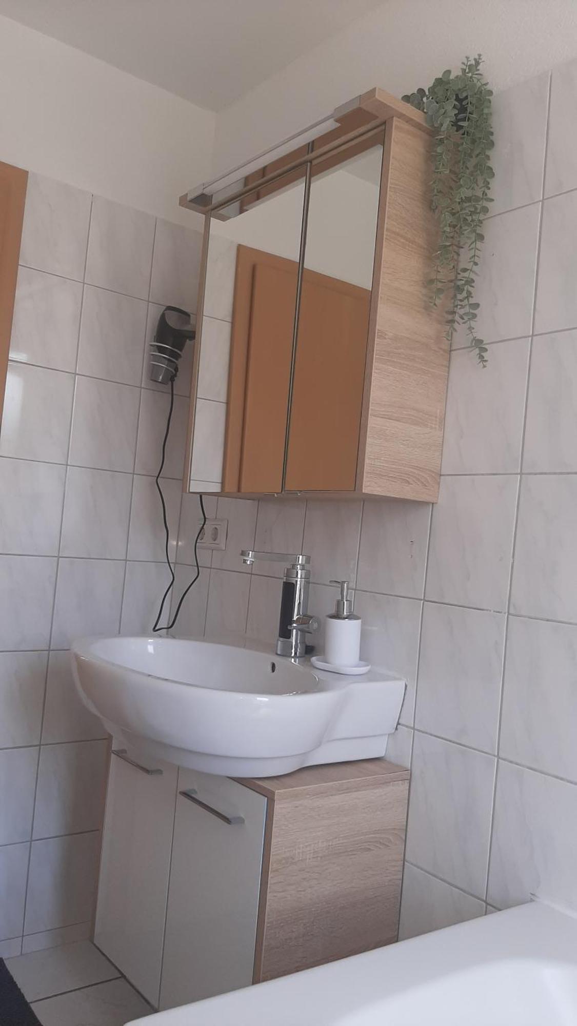 Gockel Homes 1 - Zentral Mit Balkon & Netflix Эссен Экстерьер фото